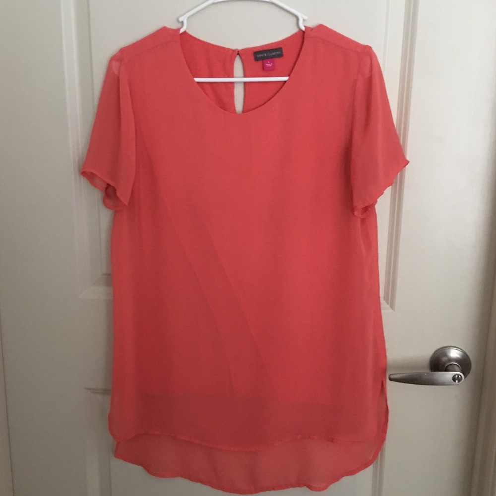 VINCE CAMUTO BLOUSE